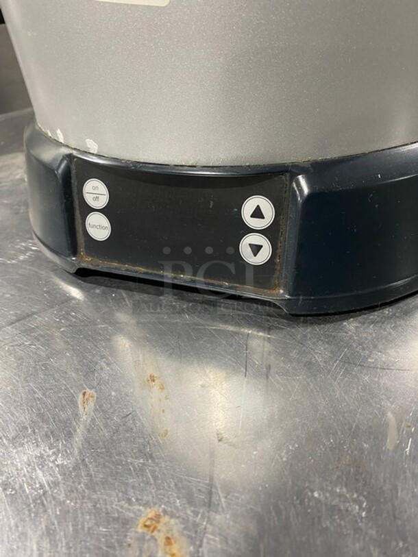 Vollrath 11qt Drop In Soup Warmer With Thermostatic Controls! MODEL 7411 SN: H0220033770286120v - Image 5 of 8