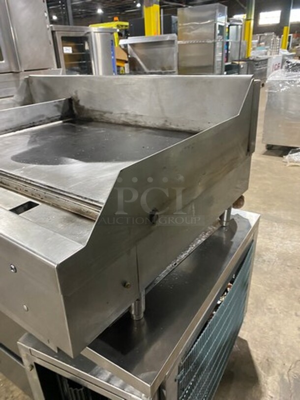 Woodstone Commercial Countertop Natural Gas Powered Flat Griddle! With Split Top! With Back & Side Splashes! All Stainless Steel! On Legs! - Image 3 of 10