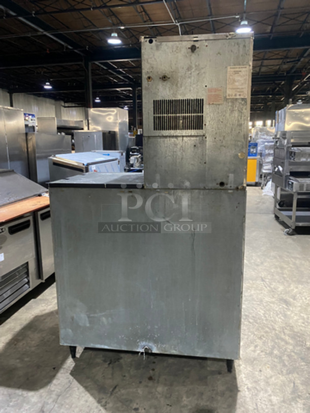 Hoshizaki Commercial Ice Making Machine! On Commercial Ice Bin! All Stainless Steel! On Legs! 2x Your Bid Makes One Unit! Model: KM500MWH SN: N11974D 115/120V 60HZ 1 Phase - Image 3 of 7