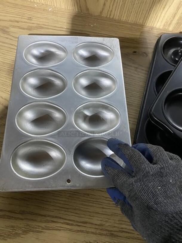 Muffin/CupCake Baking Pans! 5 X Your Bid! - Image 4 of 5