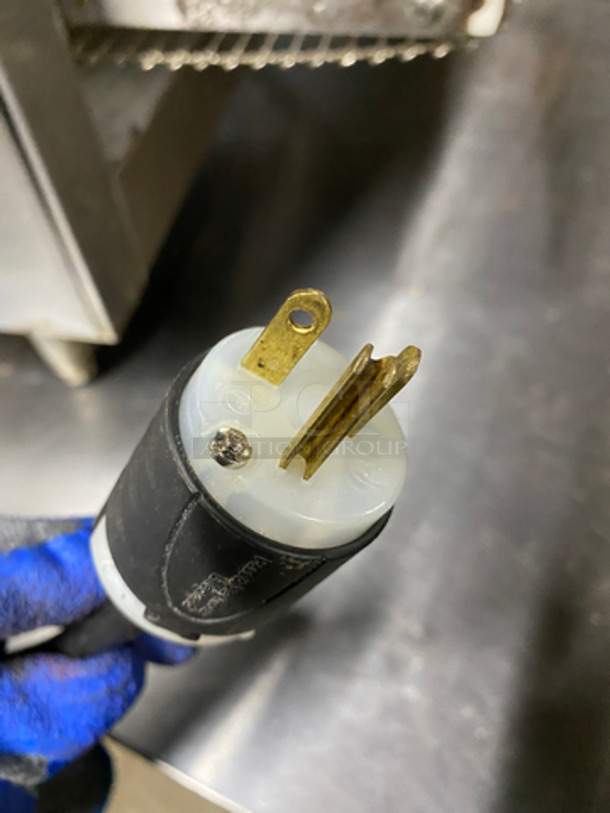 Holman Commercial Countertop Conveyor Pizza Oven! All Stainless Steel! On Small Legs! Model: 214HX SN: 206920020596 208V 60HZ 1 Phase - Image 9 of 9