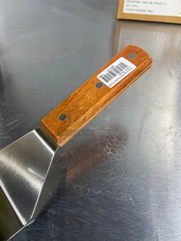 NEW! IN THE BOX! Metal Griddle Spatula! With Wooden Handle! 8 In 1 Box! 1 Box Per Lot! 8x Your Bid! - Image 4 of 7