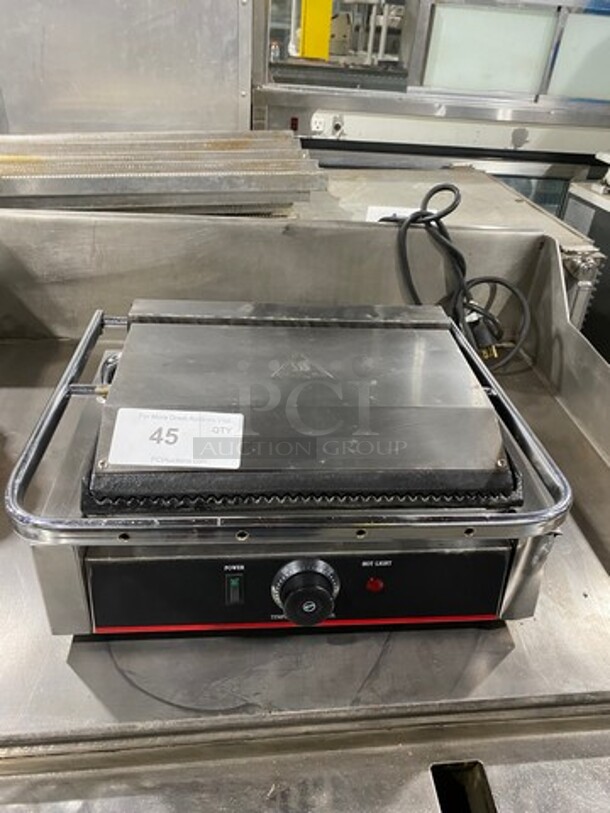 Commercial Countertop Panini/Sandwich Grill! With Ribbed Press! All Stainless Steel! Model: ETYP1C1 SN: K1625980 110V - Image 1 of 9