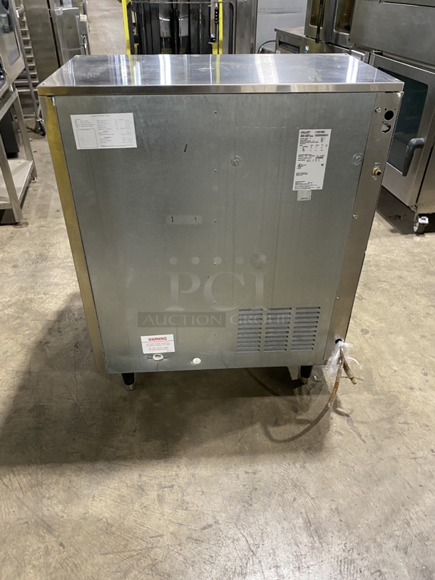 Nice! Ice-O-Matic Under The Counter Ice Machine! Model EF250A32S! Serial Number 09091280012386 ! 115 Volts! On Legs ! - Image 4 of 7