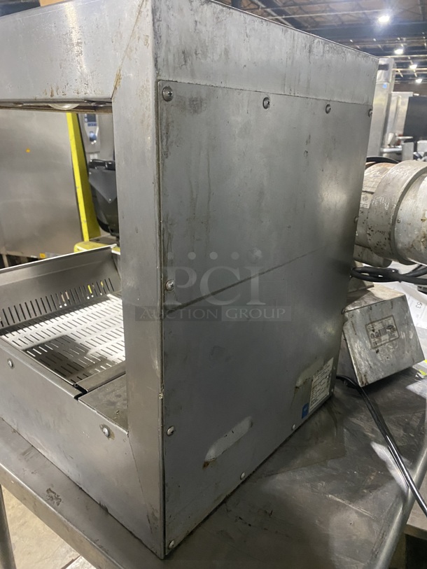 Marshall Countertop All Stainles Steel Crisp-N-Hold Dump Station! Model RR5-18 Serial 1019H 59876! 120V1 Phase! Working When Removed!  - Image 5 of 6