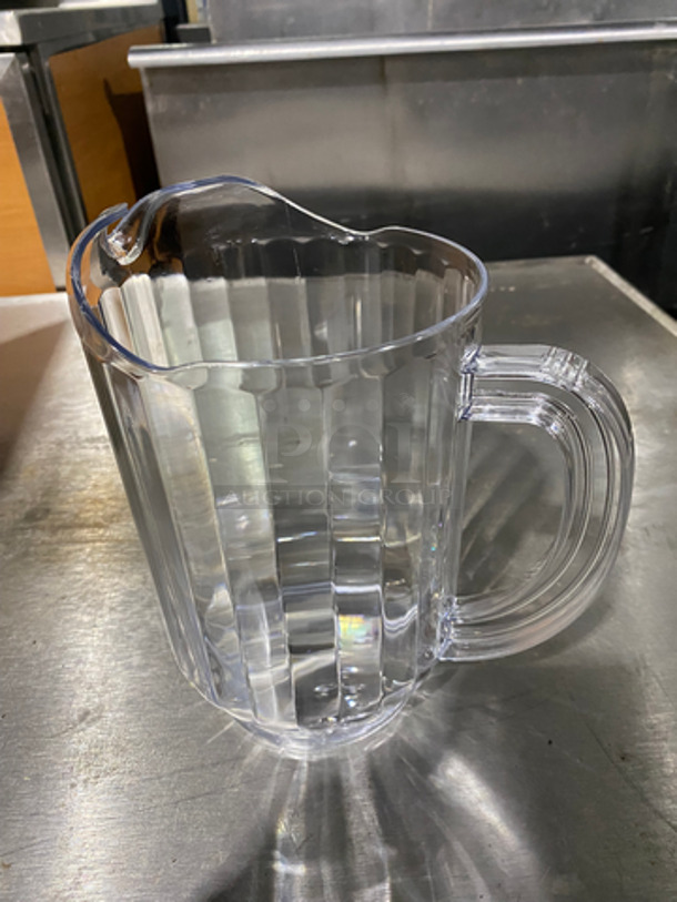 NEW! IN THE BOX! Carlisle Clear Poly 60 OZ Pitcher! 6 Pitchers in Box! 6x Your Bid! - Image 3 of 6