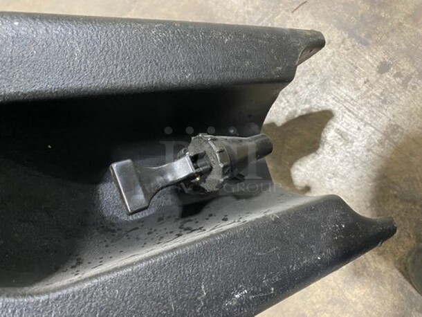 Cambro Insulated Beverage Dispenser/ Holder! With Side Handles! With Lid! - Image 6 of 6