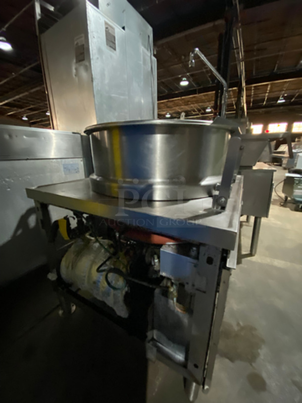 SWEET! Market Forge Commercial Tilted Soup Kettle! All Stainless Steel! On Legs! Model: MT40E0 480V 3 Phase - Image 3 of 9