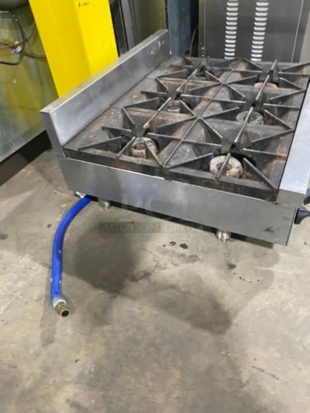 Sweet! Vulcan Commercial Countertop Natural Gas Powered 6 Burner Range! With Back Splash! All Stainless Steel! On Legs! Model: VHP6361 SN: 650087360! Working When Removed!  - Image 3 of 9