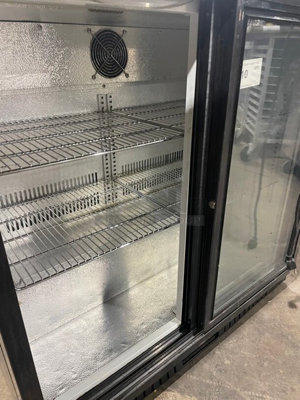 Commercial 2 Sliding Door Bar Back Cooler Merchandiser! With Sliding Doors! With Racks! 115V 1 Phase! - Image 5 of 7