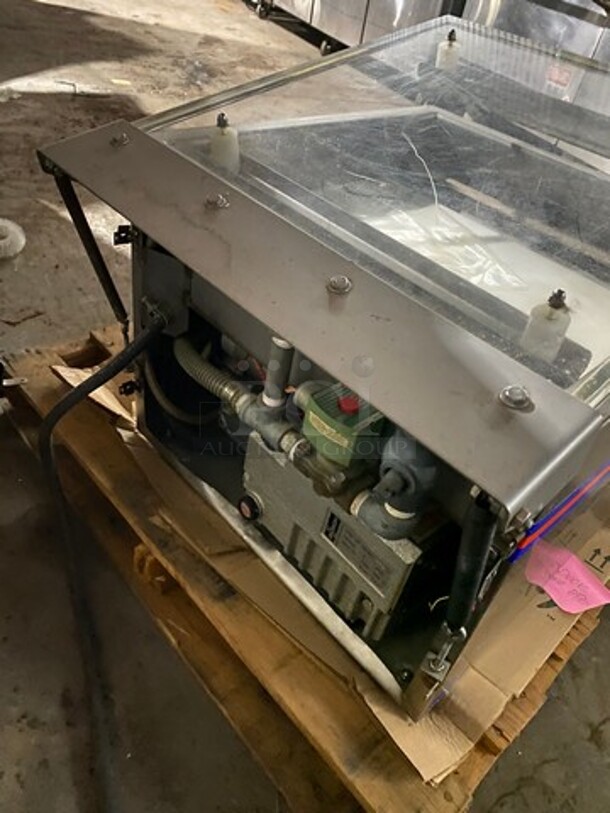 Sipromac Commercial Countertop Vacuum Sealer! Stainless Steel Body! Model: 350 SN: 00846 110V 60HZ 1 Phase - Image 4 of 8