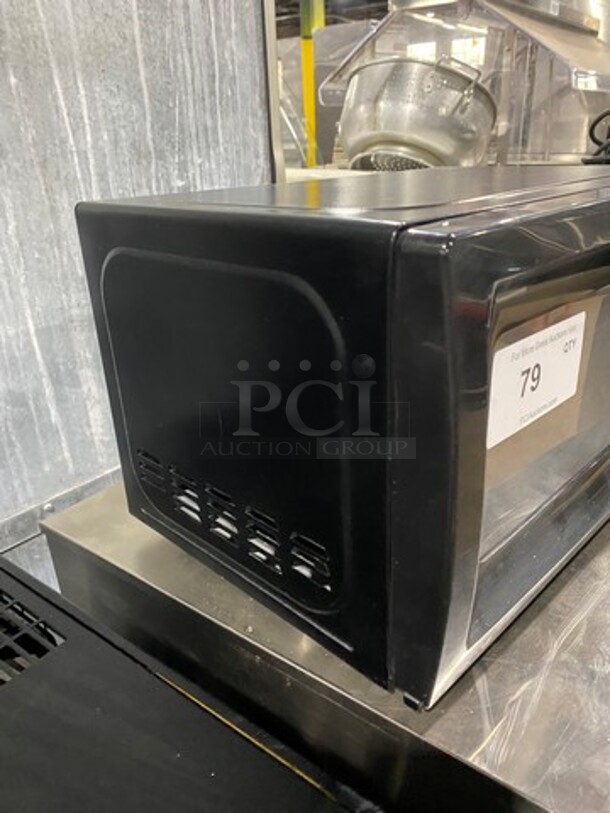 Walmart Countertop Microwave! Model: EM720CGAB 120V - Image 3 of 8