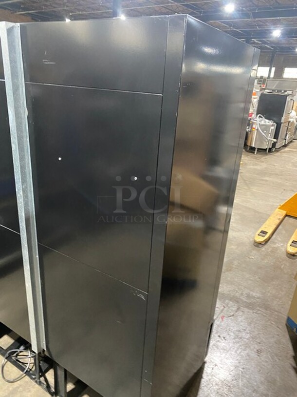 Powers Equipment Commercial 2 Door Reach In Cooler Merchandiser! MODEL FS54GD SN: DO22613 115V 1PH - Image 4 of 9