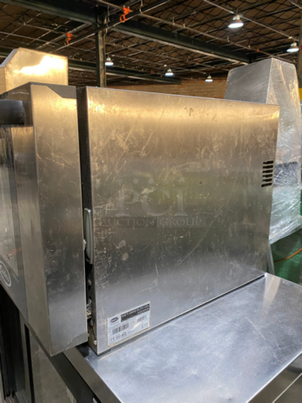 Cadco Unox Electric Powered Commercial Countertop Convection Oven! With View Through Door! Stainless Steel! Arianna Series Model:8029212014843 208/240V 60Hz - Image 2 of 7
