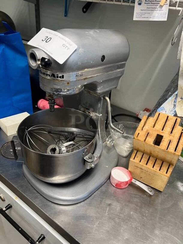 Kitchen Aid Countertop Planetary Mixer! With Mixing Bowl! With Whisk And Paddle Attachments! WORKING WHEN REMOVED! Model: PRO500 - Image 2 of 6
