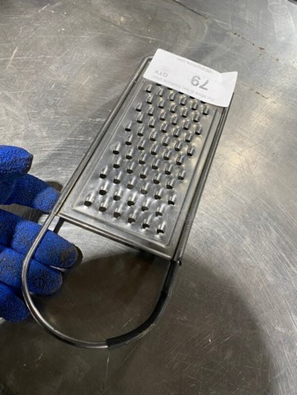 Handheld Cheese Grater! - Image 3 of 3