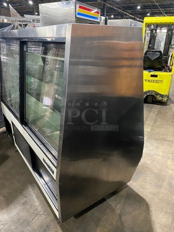 True Commercial Refrigerated Deli/Bakery Display Case! With Slanted Front Glass! With Sliding Glass Rear Access Doors! All Stainless Steel! Model: TDBD722 SN: 13739133 115V 60HZ 1 Phase - Image 3 of 7