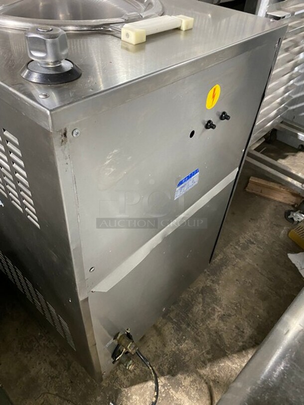 FAB! Carpigiani Commercial Floor Style Gelato Cream Cooker/Pasteurizer! All Stainless Steel! Model PASTOCREMA 55 Serial 387735! 220V 3 Phase! On Casters! - Image 3 of 11