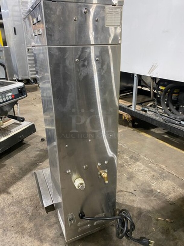 Curtis Commercial Countertop Iced Tea Brewer Machine! All Stainless Steel! Model: RTB SN: 13262793 120V 60HZ 1 Phase - Image 3 of 9