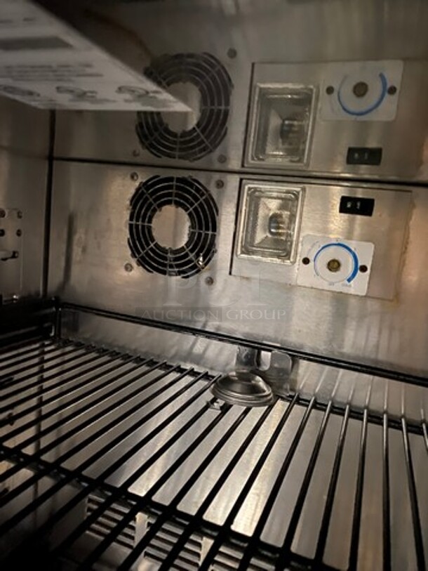 Perlick Commercial Undercounter Single Door Reach In Cooler! Solid Stainless Steel! On Casters! Model: HC24RS SN: 690652 115V 60HZ 1 Phase - Image 6 of 8
