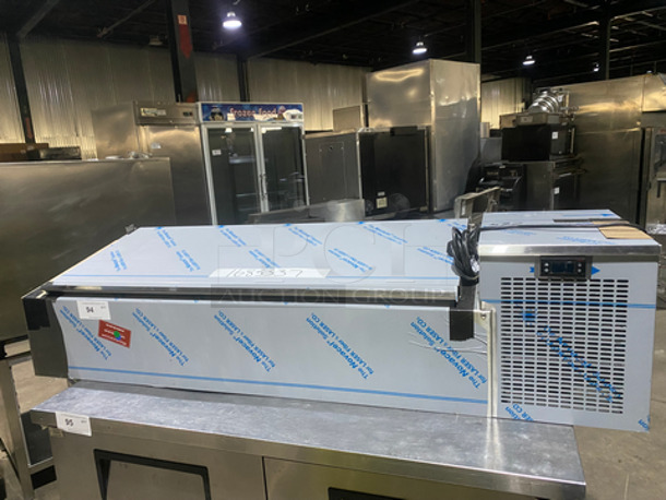 NEW! NEVER USED! Randell Commercial Refrigerated Countertop Condiment Rail Unit! Stainless Steel! Model: CR9060290 SN: W16855371 115V 60HZ 1 Phase