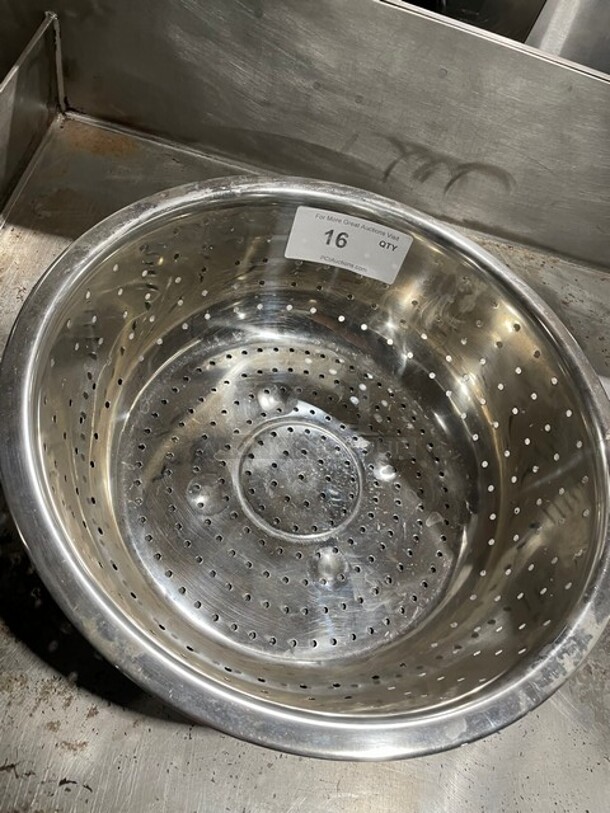 Commercial Stainless Steel Food Strainer!  - Image 2 of 3
