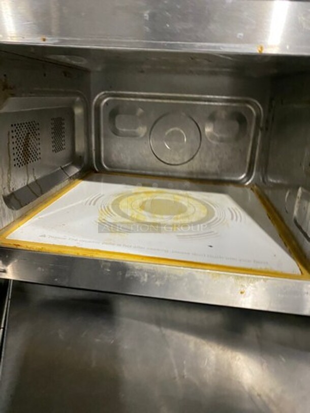 Summit Commercial Countertop Microwave Oven! All Stainless Steel! Model: SCM1000SS 120V - Image 6 of 8