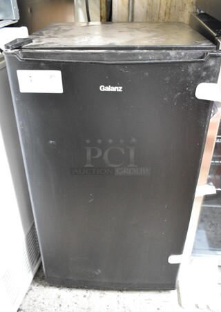 Galanz GL35BK Metal Mini Cooler. 115 Volts, 1 Phase. Tested and Does Not Power On