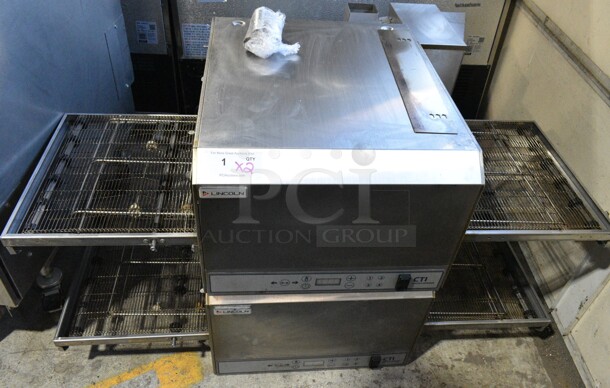 2 LIKE NEW! 2024 Lincoln Impinger 2500000U0001620 Stainless Steel Commercial 2500 Series Countertop Impinger (DCTI) Electric Conveyor Oven with Digital Controls and Extended 50" Belt - 208-240 Volts, 1 Phase. 2 Times Your Bid!  - Image 2 of 12