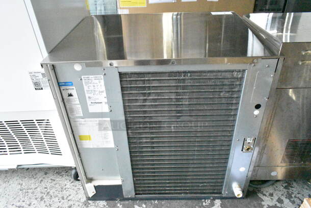 BRAND NEW SCRATCH AND DENT! 2023 Scotsman MC1030MA-32A Stainless Steel Commercial Medium Cube Ice Machine. 1077 lb. 208/230 Volts, 1 Phase. - Image 3 of 5