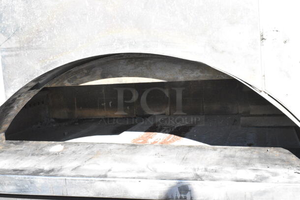 Marsal and Sons FW69 Metal Commercial Natural Gas Powered Il Forno Pizza Oven.  - Image 6 of 9
