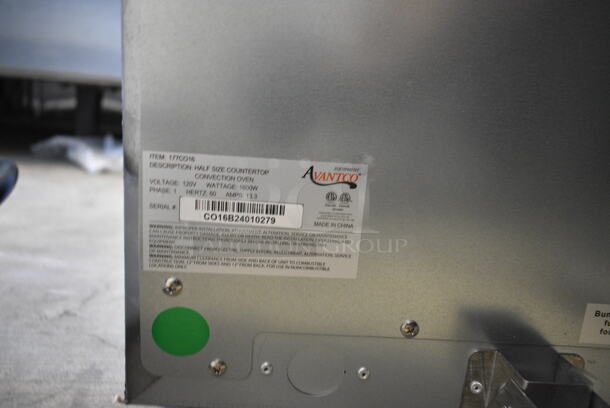 BRAND NEW SCRATCH AND DENT! Avantco 177CO16 Stainless Steel Half Size Countertop Convection Oven, 1.5 Cu. Ft. 120 Volts, 1 Phase. Tested and Working! - Image 3 of 6