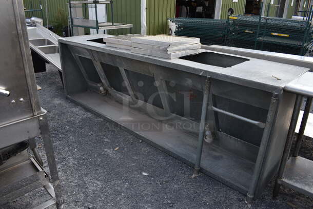 10' Metal Commercial Grease Hood. 120.5x29.5x36