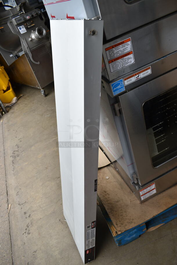 BRAND NEW SCRATCH AND DENT! Hatco GRAHL-48D Metal Commercial Heat Strip. 120 Volts, 1 Phase. - Image 4 of 5