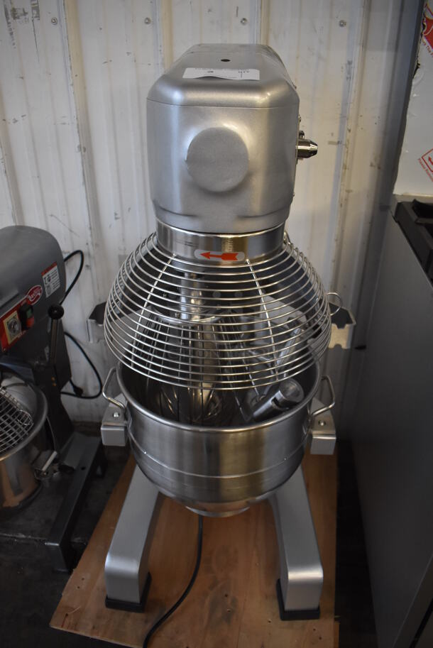BRAND NEW SCRATCH AND DENT! Galaxy 177GMIX30 Metal Commercial Floor Style 30 Quart Planetary Dough Mixer w/ Stainless Steel Mixing Bowl, Bowl Guard, Dough Hook, Balloon Whisk and Paddle Attachments. 110 Volts, 1 Phase. 20x26x48. Tested and Working! - Image 2 of 11