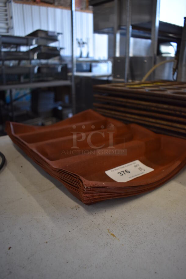 13 Orange Silform 5 Loaf Baking Pan Liners. 13x18x1. 13 Times Your Bid! - Image 3 of 5