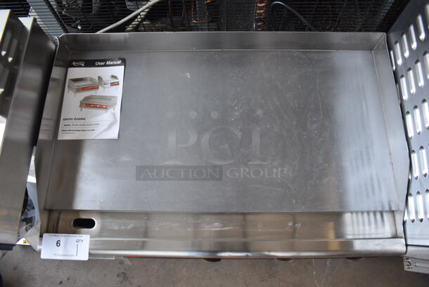 BRAND NEW SCRATCH AND DENT! Avantco 177EG30N Stainless Steel Commercial Countertop 30" Electric Powered Flat Top Griddle. 208/240 Volts. 30x20x13. Tested and Working! - Image 4 of 8