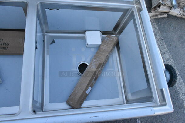 BRAND NEW SCRATCH AND DENT! Regency 600S22424 55" 16 Gauge Stainless Steel Two Compartment Commercial Sink with Stainless Steel Legs and Cross Bracing - 24" x 24" x 14" Bowls - Image 3 of 5