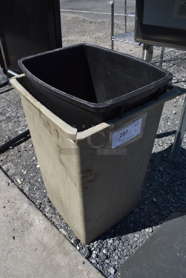 2 Various Poly Trash Cans. 12x15.5x22.5, 14.5x15.5x23.5. 2 Times Your Bid! - Image 4 of 4