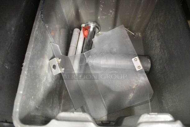 Fresh N Squeeze POS-1 Stainless Steel Commercial Floor Style Automatic Citrus Juicer on Commercial Casters. Missing Pieces. 120 Volts, 1 Phase. Tested and Working! - Image 7 of 10