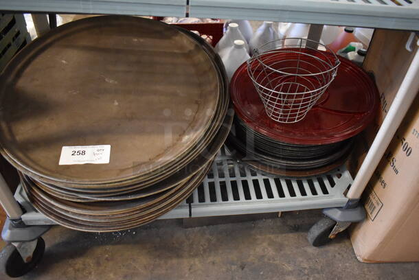 ALL ONE MONEY! Tier Lot of Various Items Including Serving Trays and Poly Trays - Image 3 of 3
