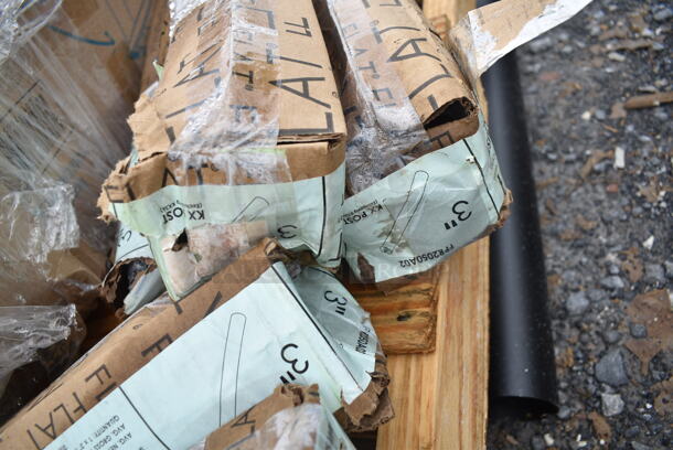 PALLET LOT of 7 BRAND New Boxes Including Flat FPR2050A02 Posts. 7 Times Your Bid! - Image 8 of 8