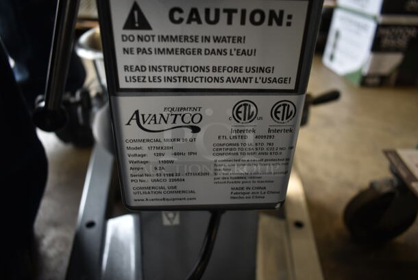 BRAND NEW SCRATCH AND DENT! Avantco 177MX20H Metal Commercial Floor Style 20 Quart Planetary Dough Mixer w/ Stainless Steel Mixing Bowl, Bowl Guard, Paddle, Whisk and Dough Hook Attachments. 120 Volts, 1 Phase. Tested and Working! - Image 6 of 10