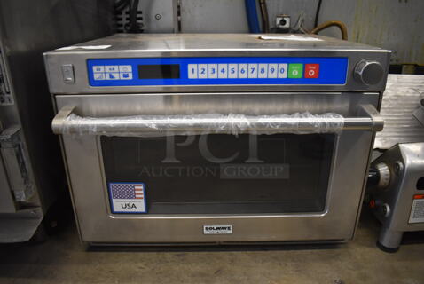 BRAND NEW! Solwave SWAFP35 Stainless Steel Commercial Countertop Microwave Oven. 208/240 Volts, 1 Phase. 25.5x24x19