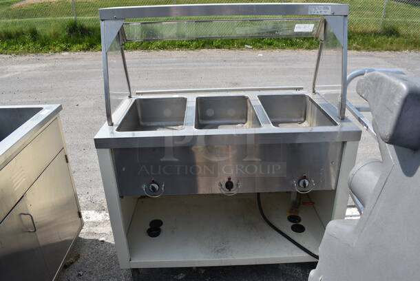 Duke E303-25PG M 3 Bay Hot Food Well w/ Sneeze Guard on Commercial Casters. 120 Volt. Cannot Test Due To Plug Style - Image 4 of 5