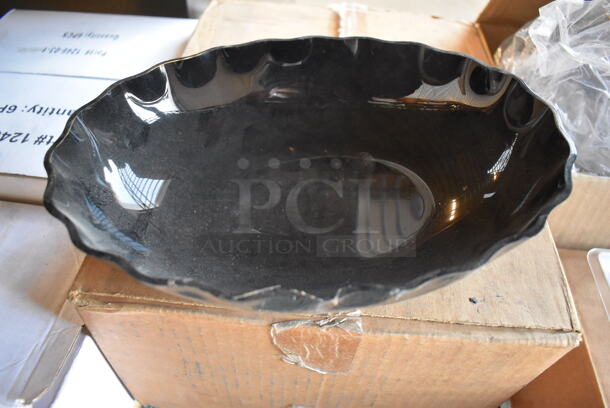 ALL ONE MONEY! Tier Lot of Various Items Including Cambro 1/6 Size Drop In Bin Lids, Poly Bowls and Cambro Trays - Image 6 of 12