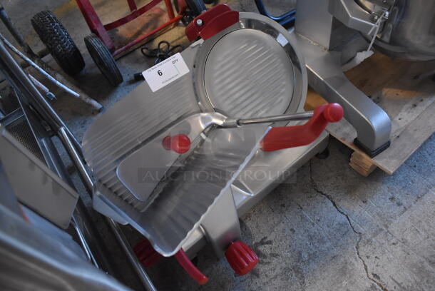 BRAND NEW SCRATCH AND DENT! 2022 Berkel B12-SLC Stainless Steel Commercial Countertop Meat Slicer w/ Blade Sharpener. Missing Center Plate Locking Knob. 115 Volts, 1 Phase. 26x22x21. Tested and Working! - Image 3 of 6