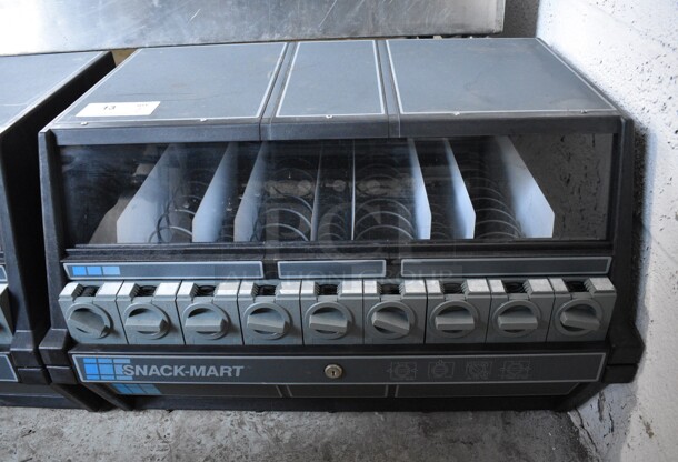 Snack-Mart Black Countertop 9 Slot Snack Vending Machine. 28x21x20.5