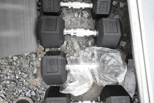 6 BRAND NEW SCRATCH AND DENT!  Hex Dumbbells; 2 10 Pound, 2 20 Pound, 2 25 Pound. 6 Times Your Bid!   - Image 6 of 7