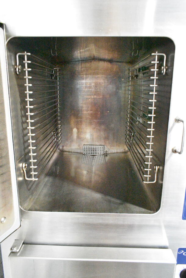 Cleveland 24CGA10 SteamCraft Ultra 10 Stainless Steel Commercial Natural Gas Powered 2 Deck Steam Cabinet. 125,000 BTU.  - Image 3 of 7